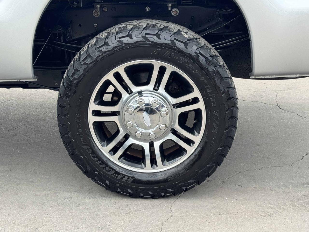 Ford Super Duty F-350 SRW  2013