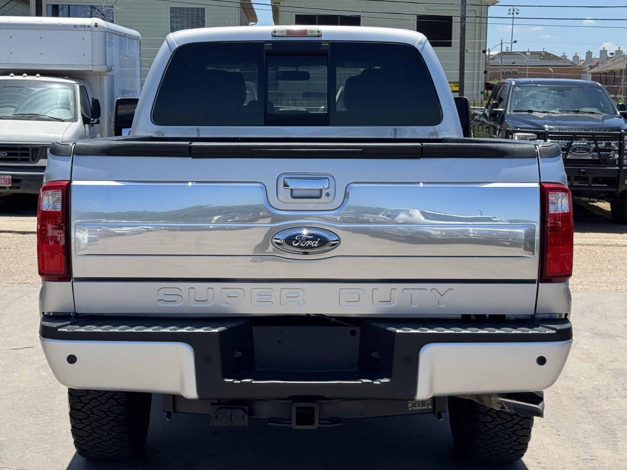 Ford Super Duty F-350 SRW  2013