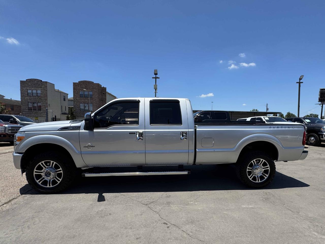 Ford Super Duty F-350 SRW  2013