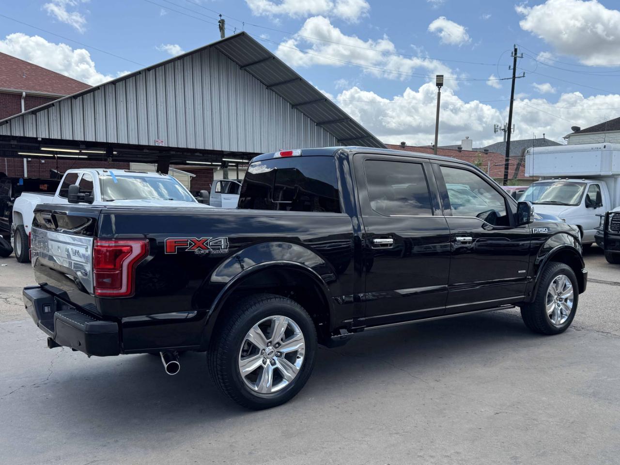 Ford F-150 Platinum SuperCrew 4WD 2017