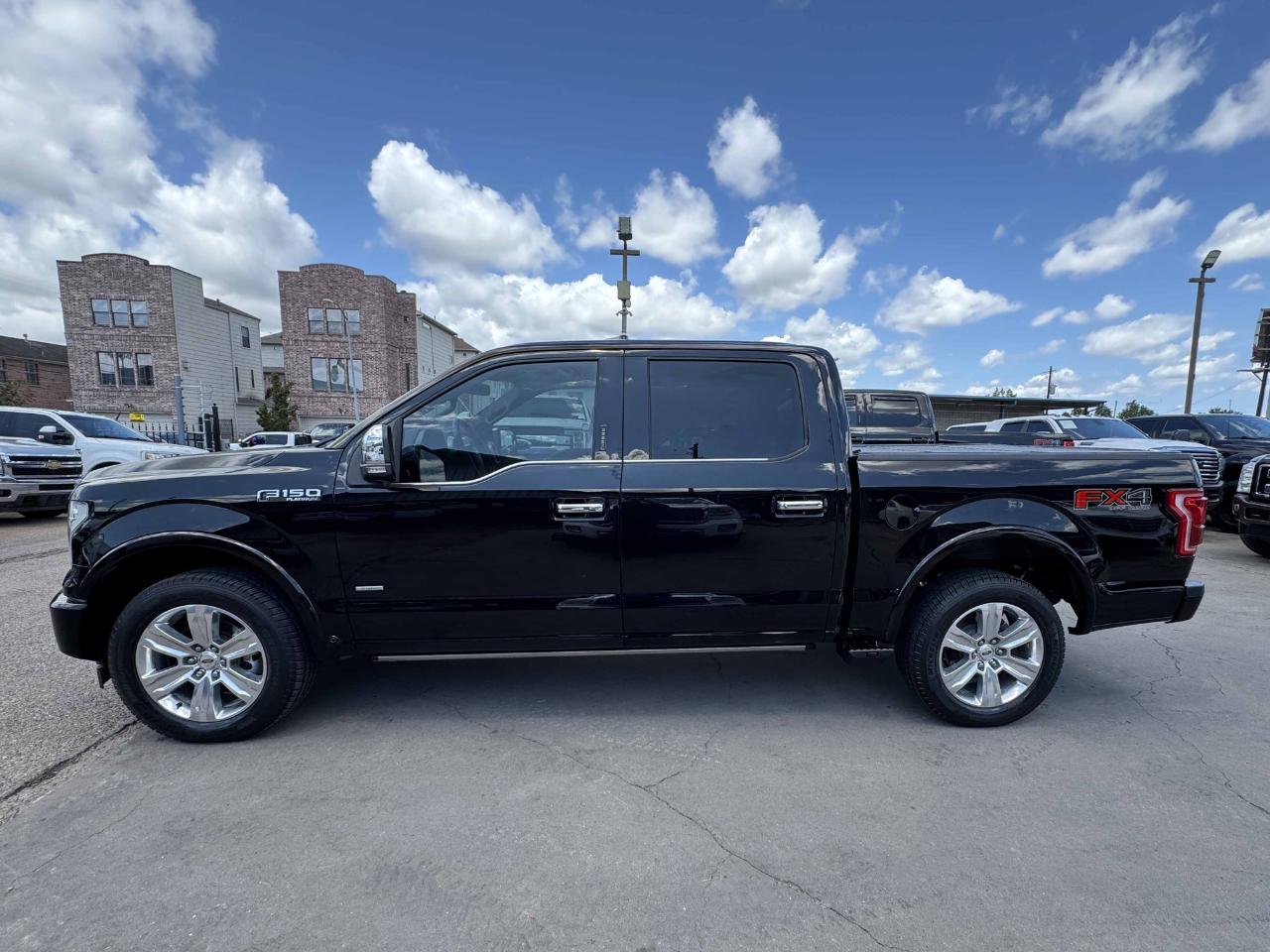 Ford F-150 Platinum SuperCrew 4WD 2017