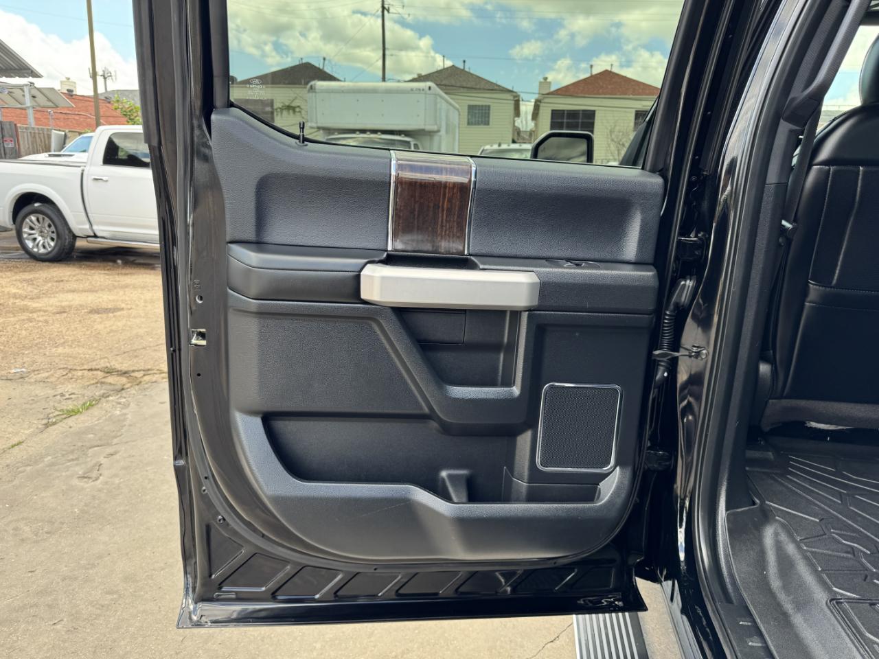 Ford F-150 Platinum SuperCrew 4WD 2017