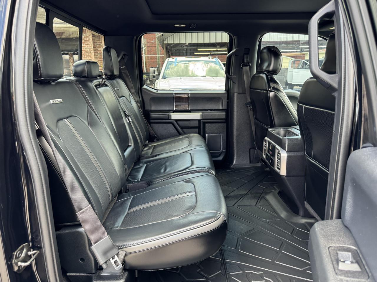 Ford F-150 Platinum SuperCrew 4WD 2017