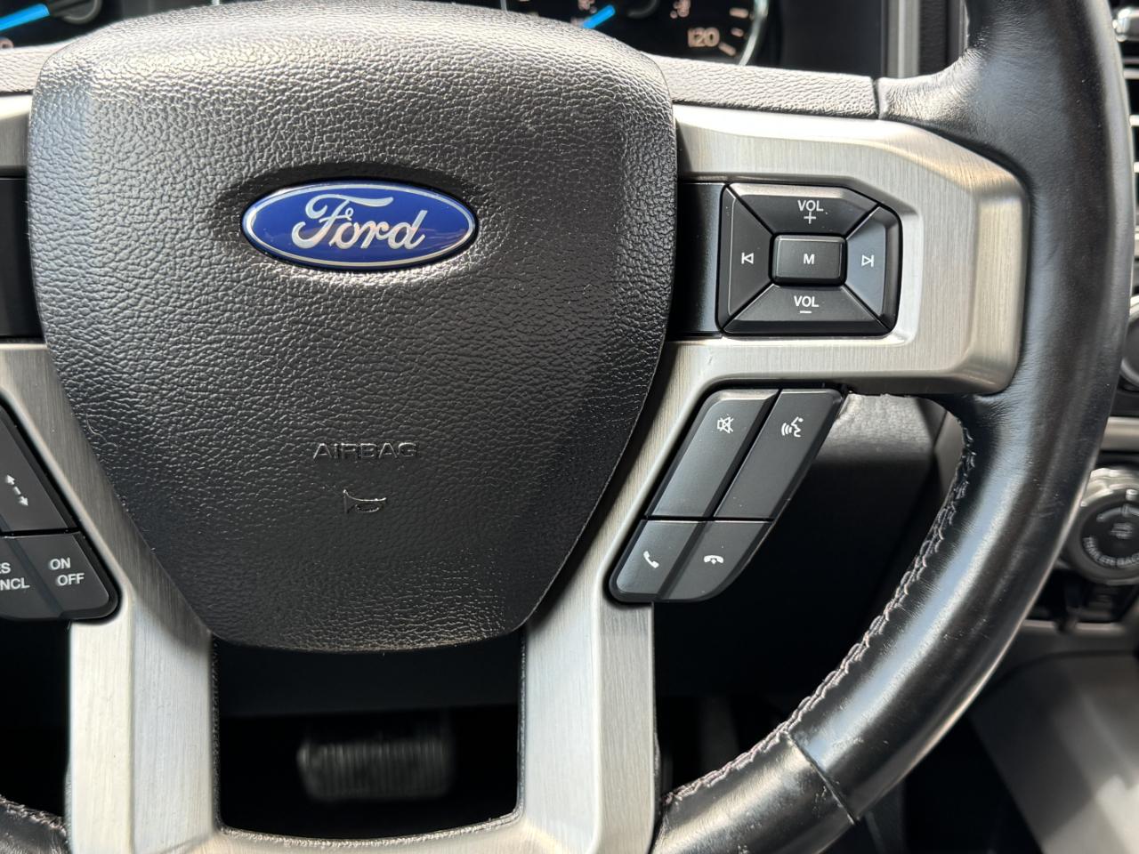 Ford F-150 Platinum SuperCrew 4WD 2017