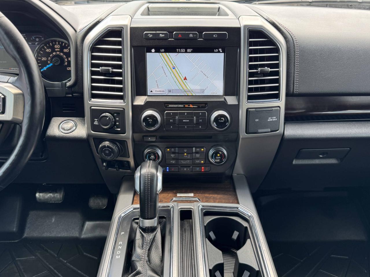 Ford F-150 Platinum SuperCrew 4WD 2017