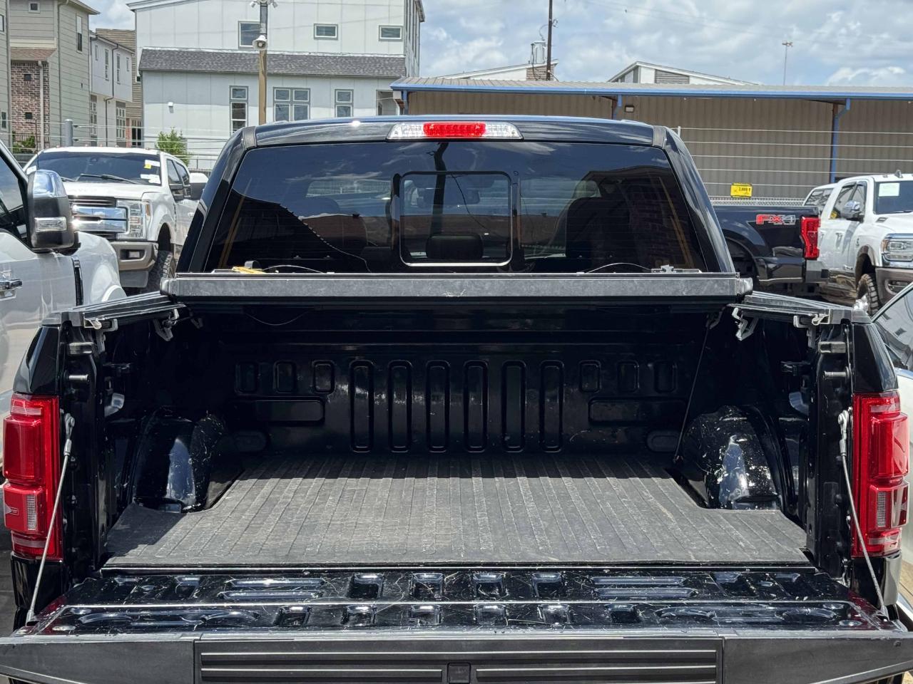 Ford F-150 Platinum SuperCrew 4WD 2017