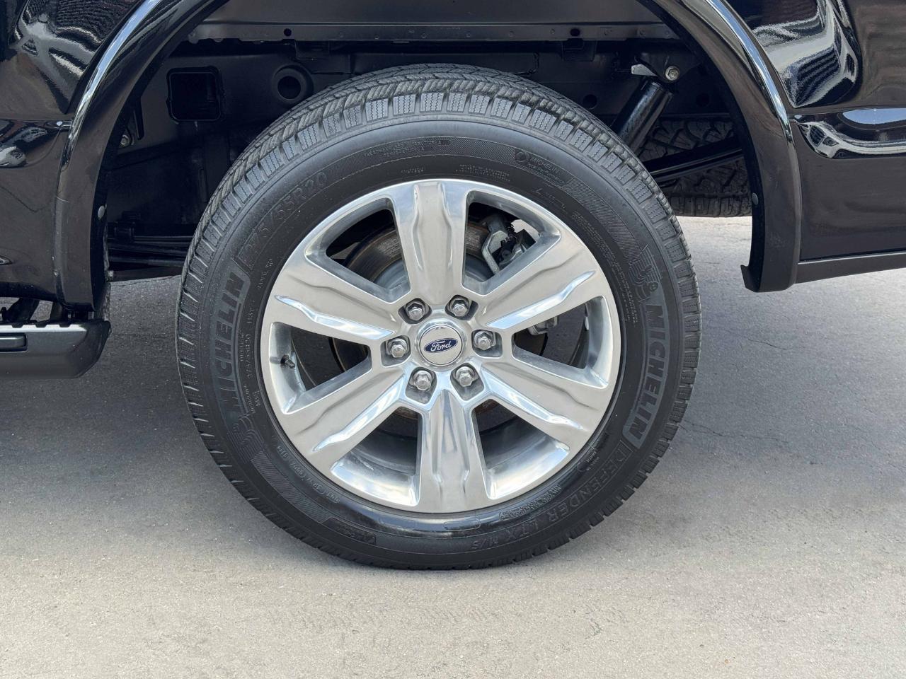 Ford F-150 Platinum SuperCrew 4WD 2017
