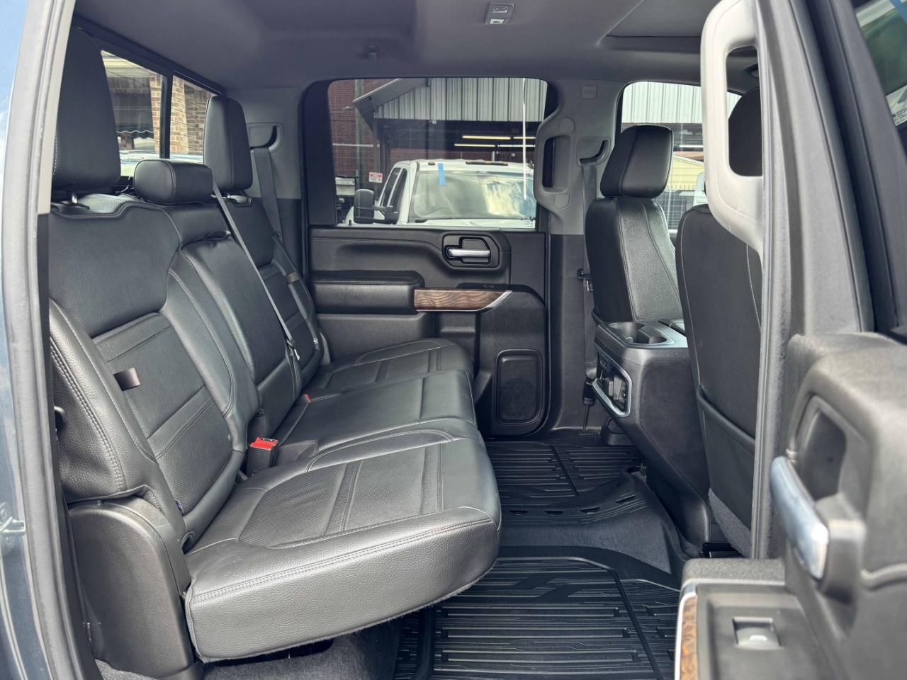 GMC Sierra 2500HD Denali Crew Cab 4WD 2020