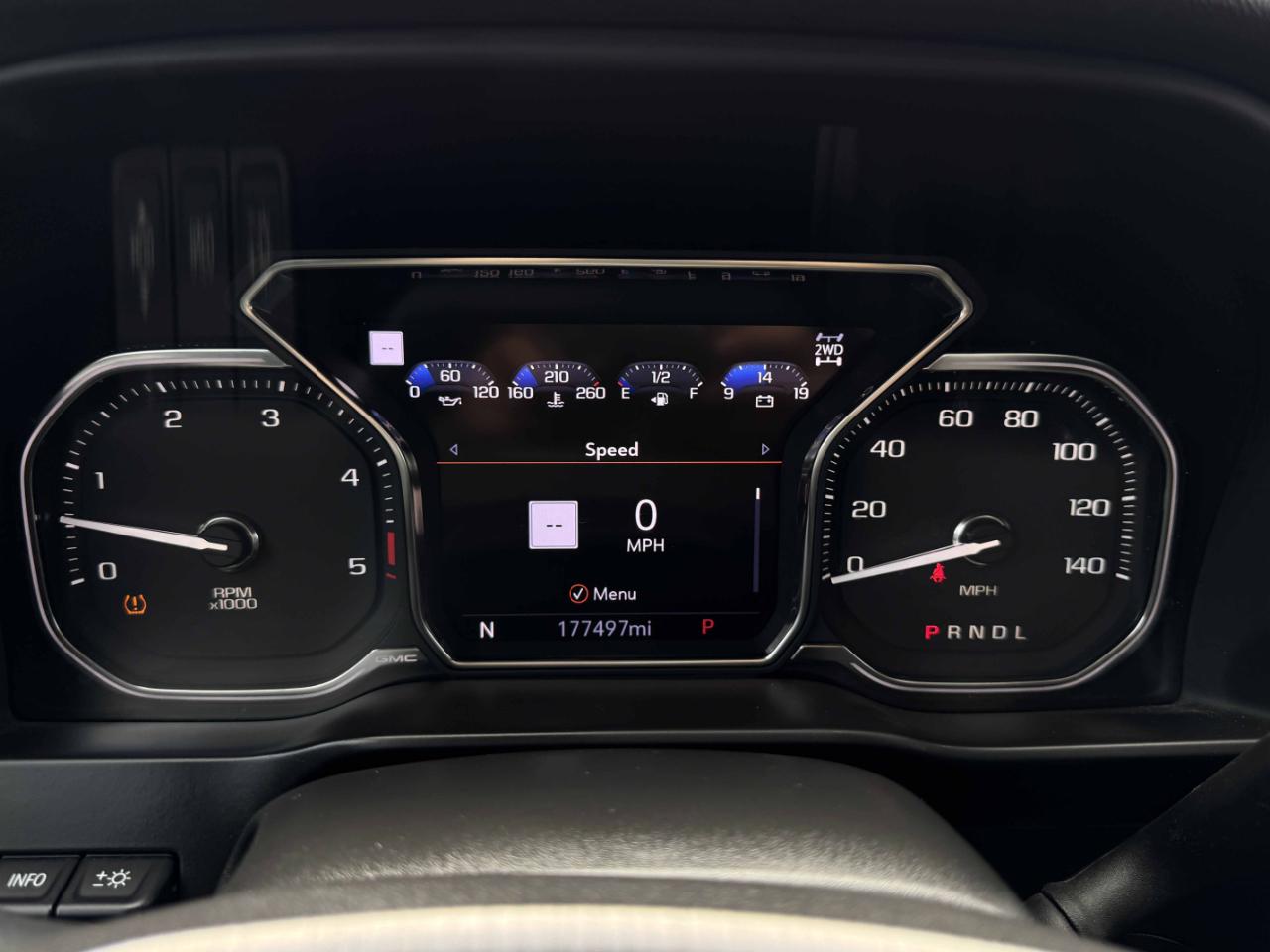 GMC Sierra 2500HD Denali Crew Cab 4WD 2020