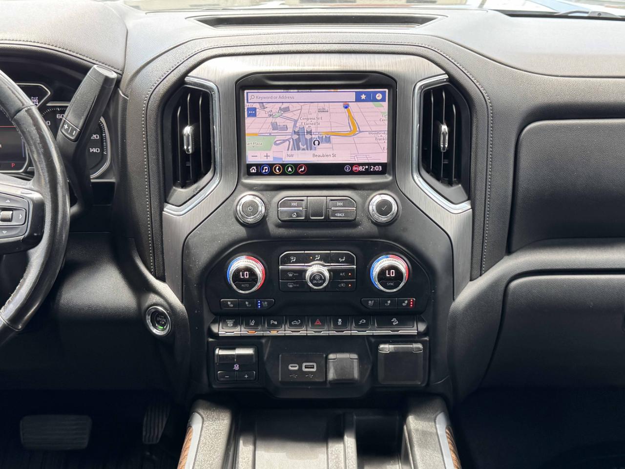 GMC Sierra 2500HD Denali Crew Cab 4WD 2020
