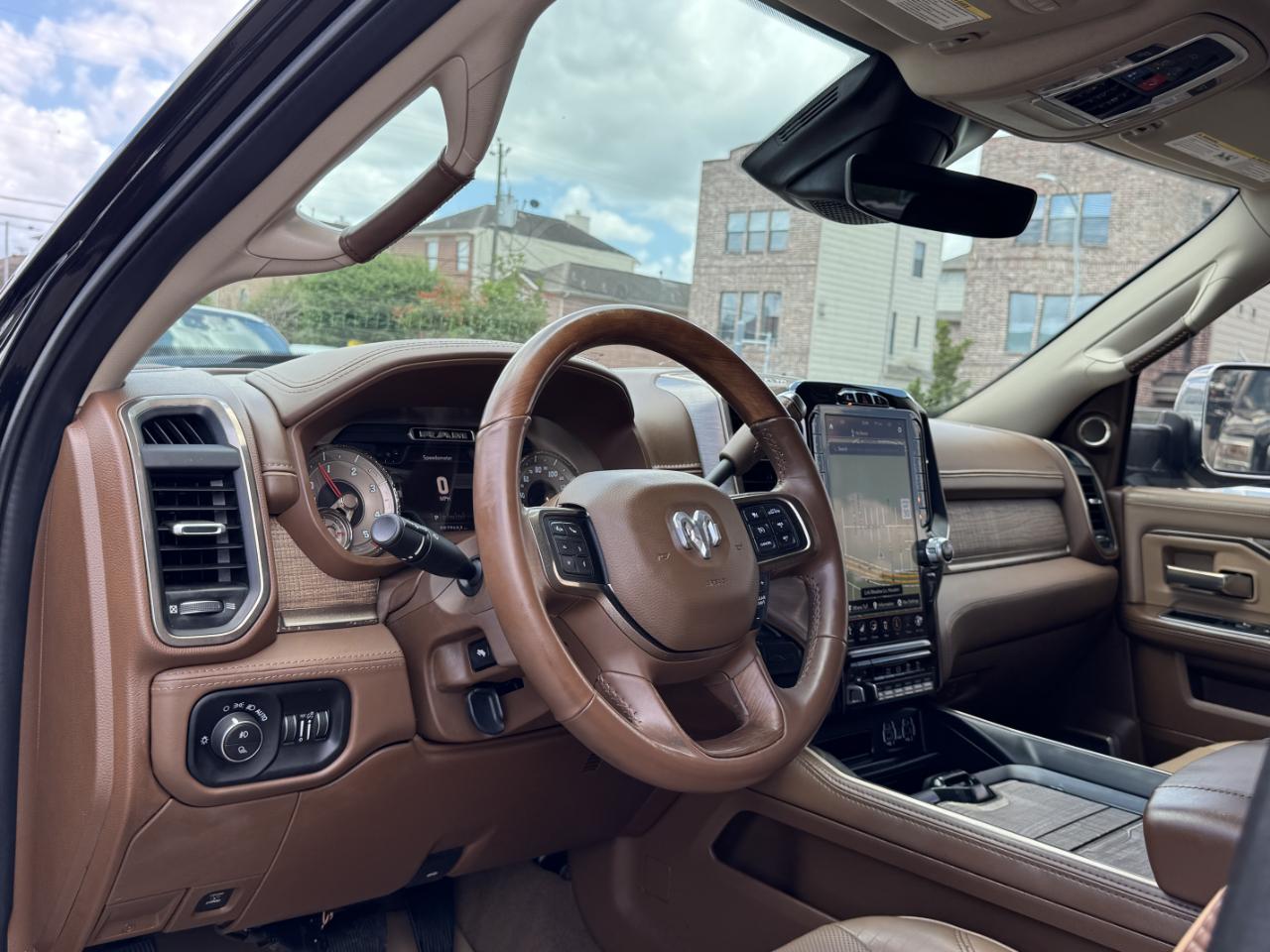 RAM 2500 Laramie Longhorn Mega Cab 4WD 2020