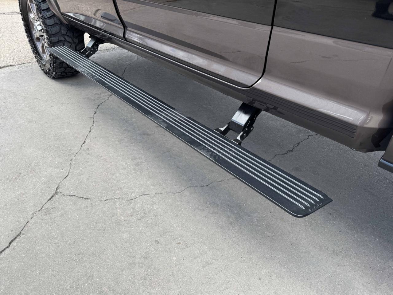 RAM 2500 Laramie Longhorn Mega Cab 4WD 2020