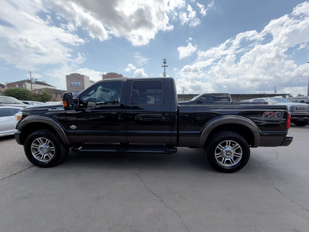 Ford Super Duty F-250 SRW  2015
