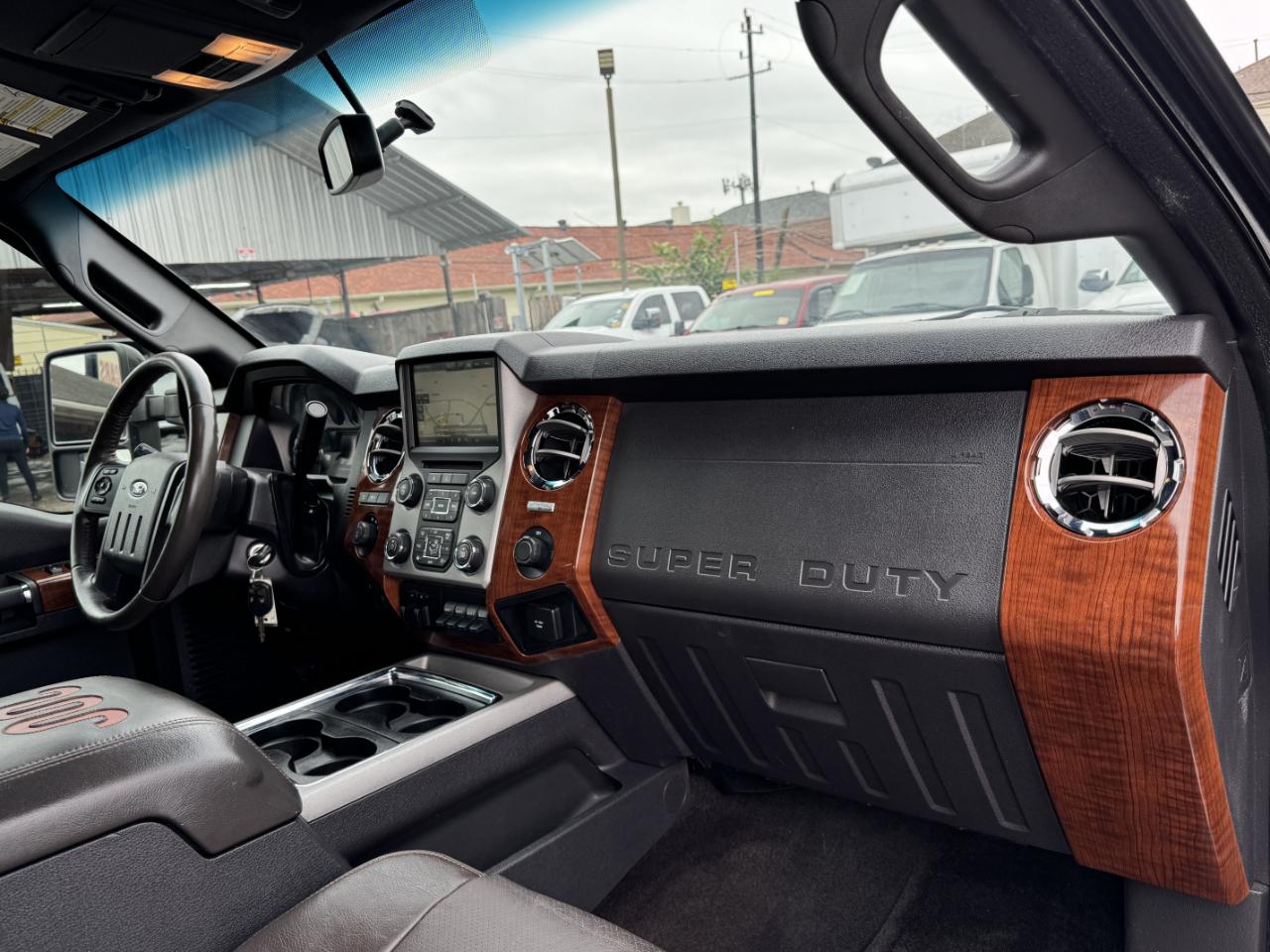 Ford Super Duty F-250 SRW  2015