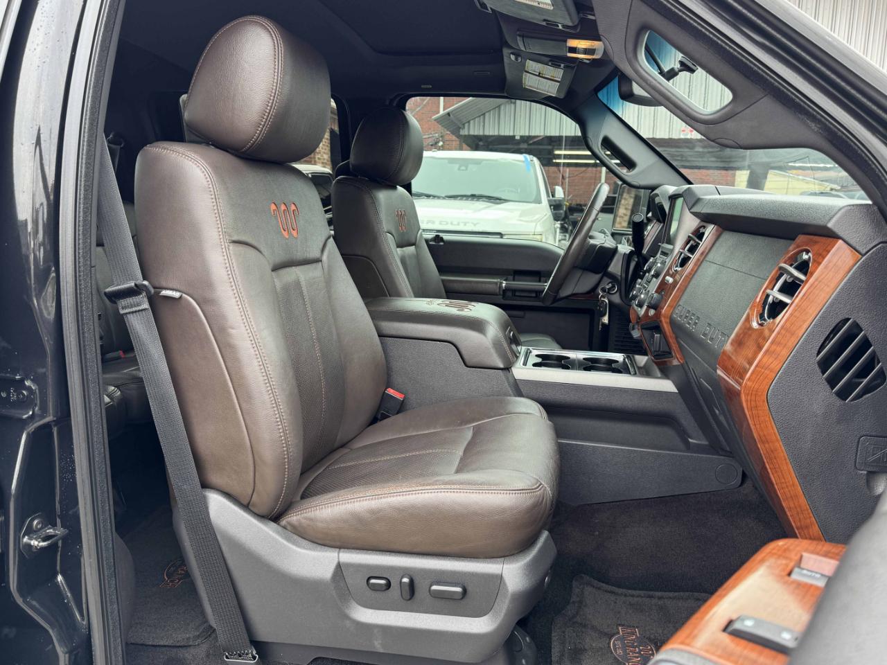Ford Super Duty F-250 SRW  2015