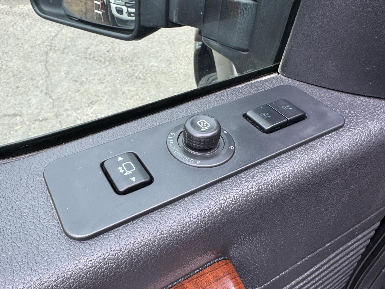 Ford Super Duty F-250 SRW  2015