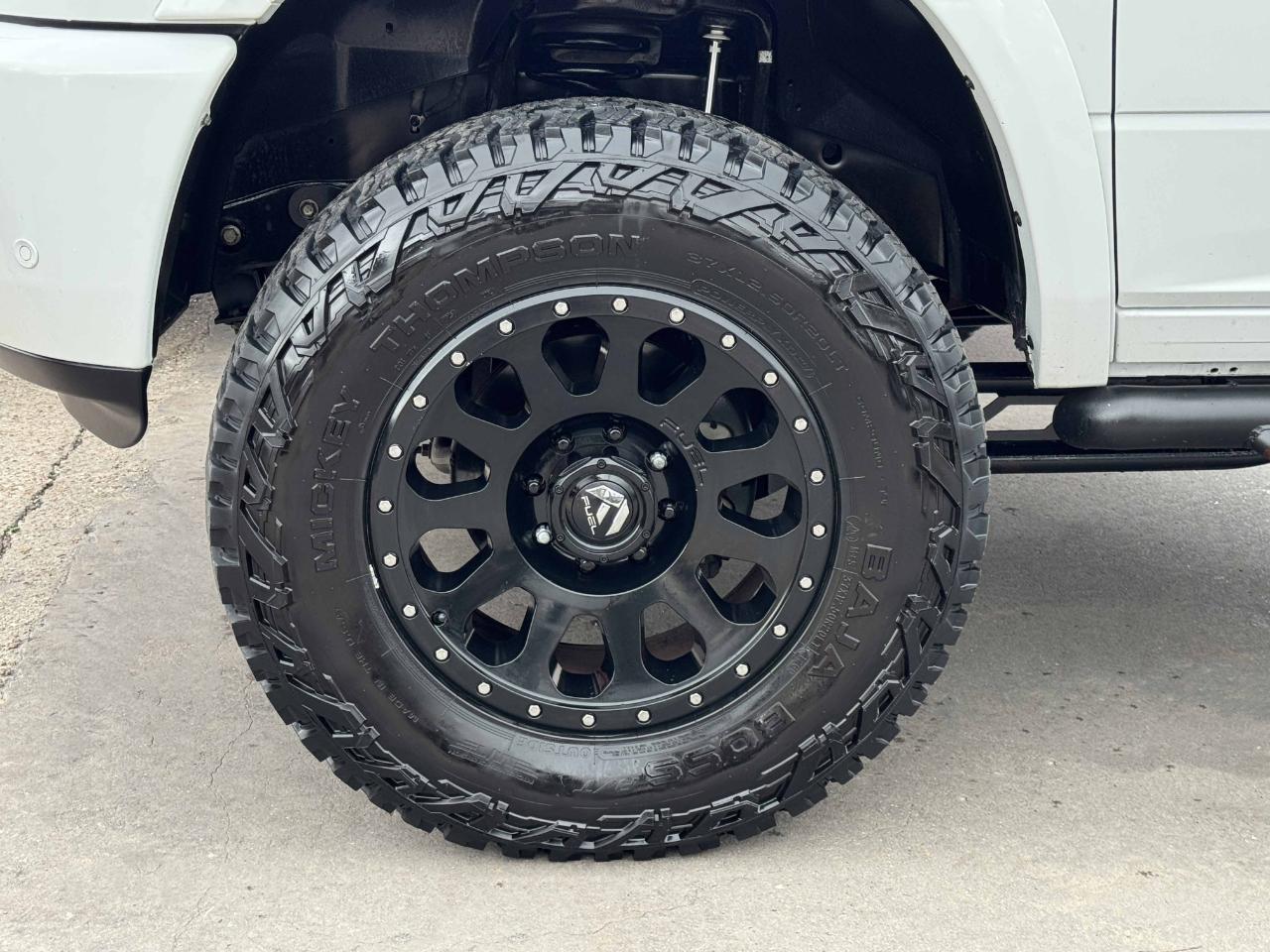 RAM 3500 Laramie Mega Cab 4WD 2016