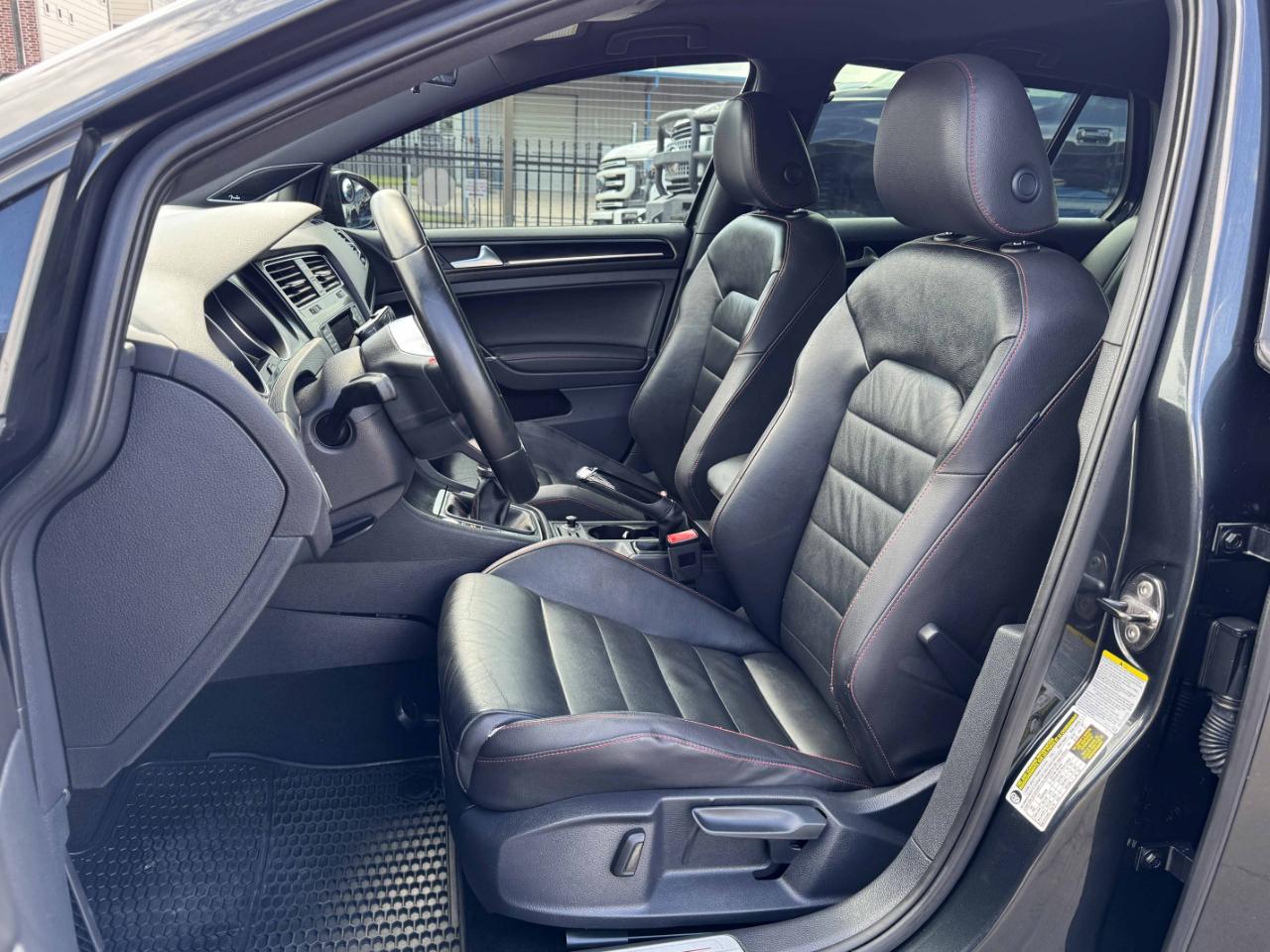 Volkswagen Golf GTI  2015