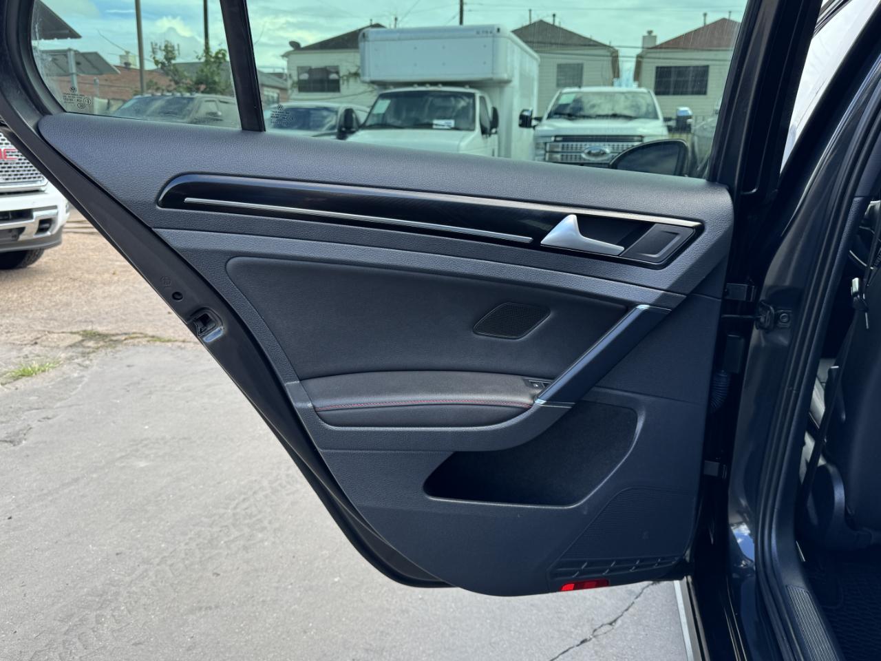 Volkswagen Golf GTI  2015