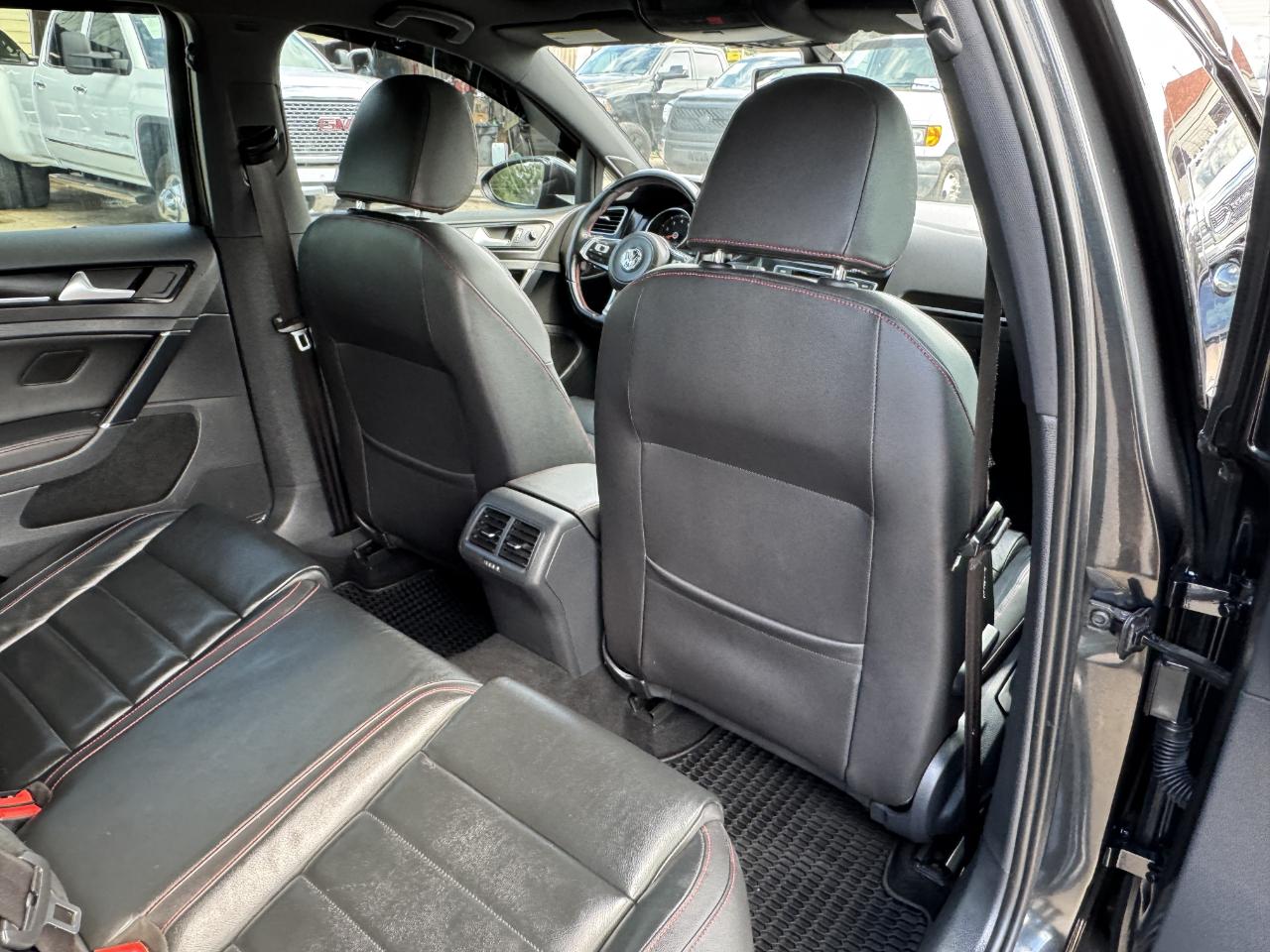 Volkswagen Golf GTI  2015