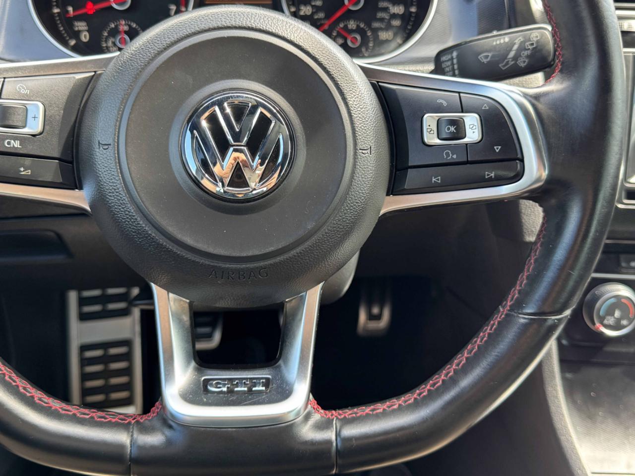 Volkswagen Golf GTI  2015