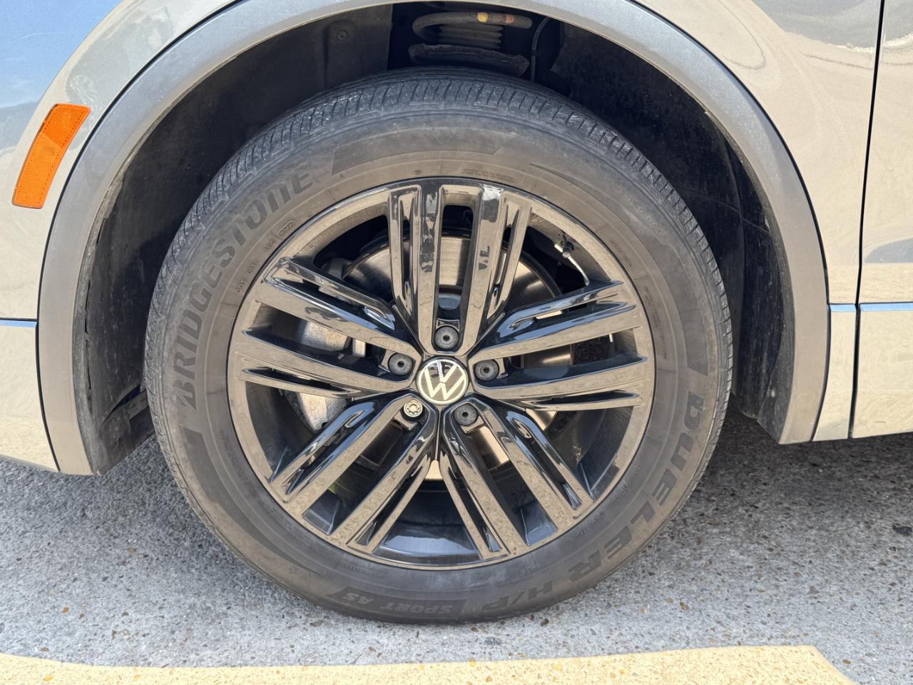 Volkswagen Tiguan  2022