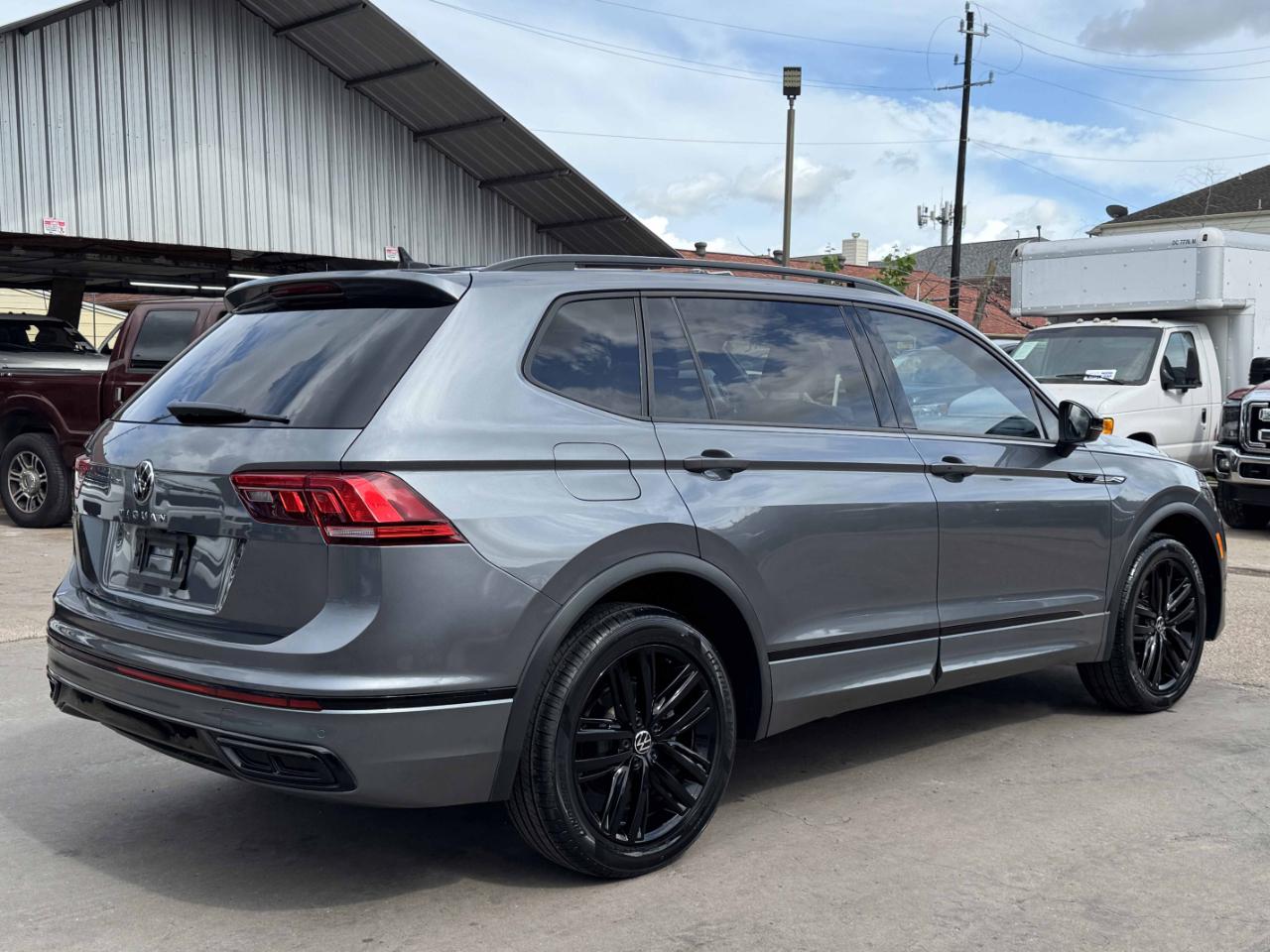 Volkswagen Tiguan  2022