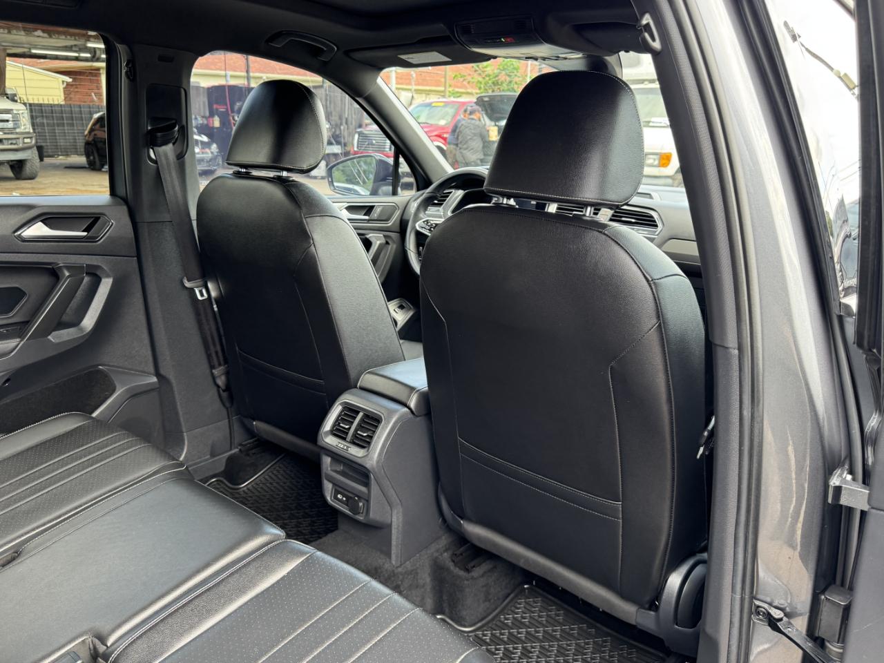 Volkswagen Tiguan  2022