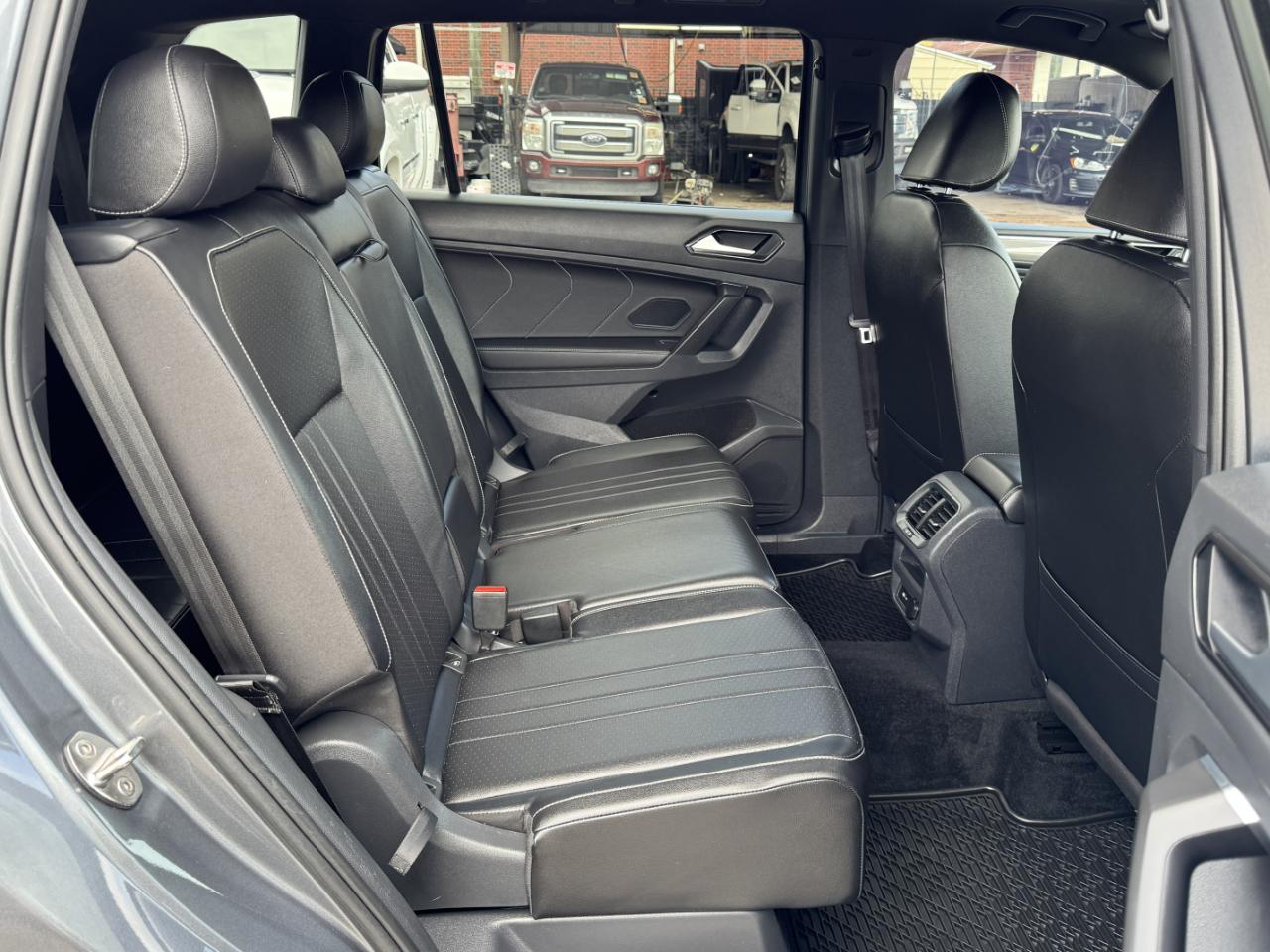 Volkswagen Tiguan  2022