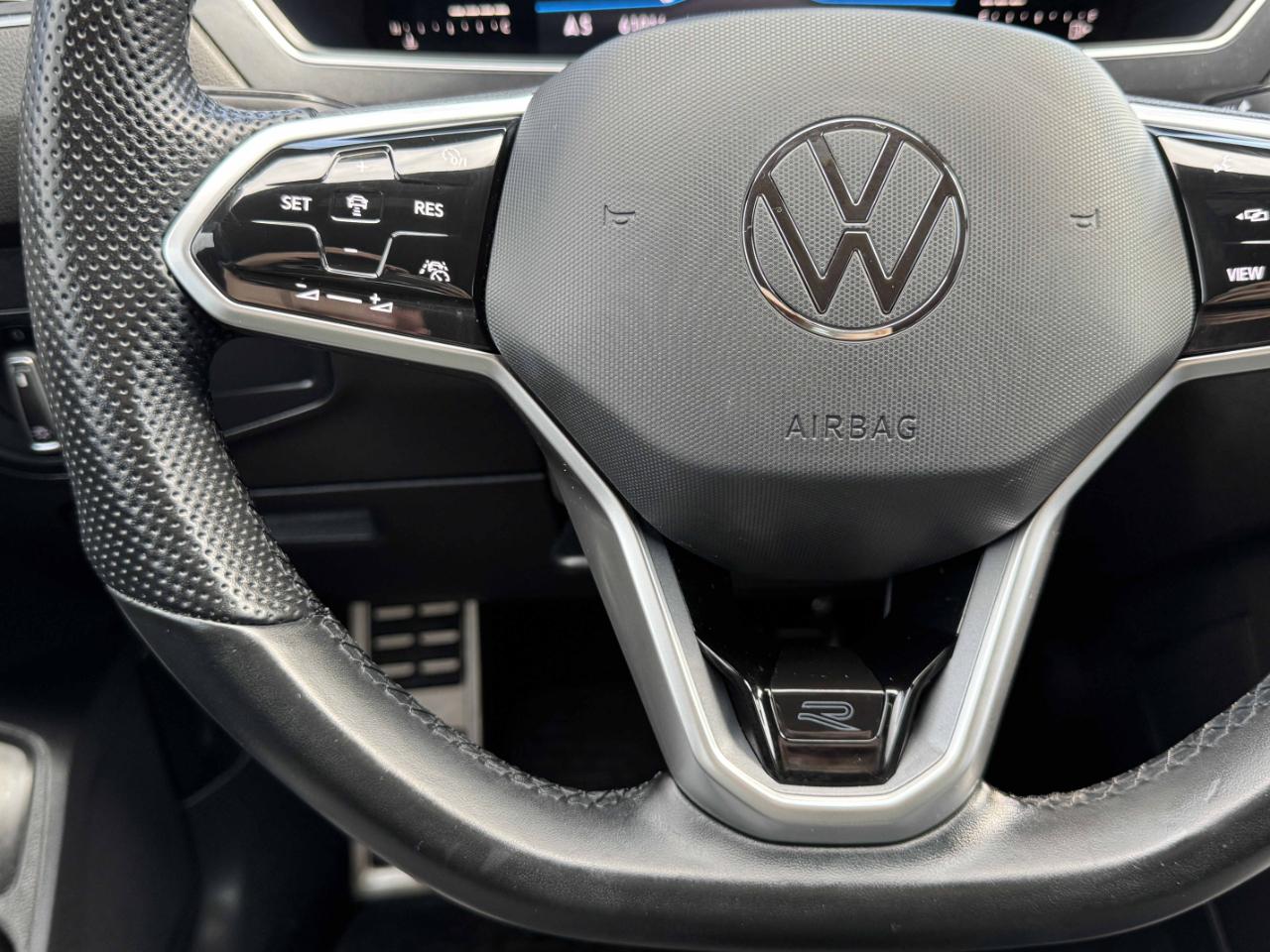 Volkswagen Tiguan  2022
