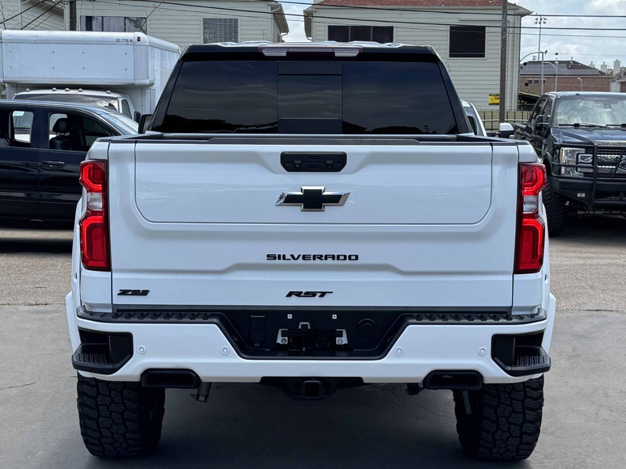 Chevrolet Silverado 1500 RST Crew Cab 4WD 2023