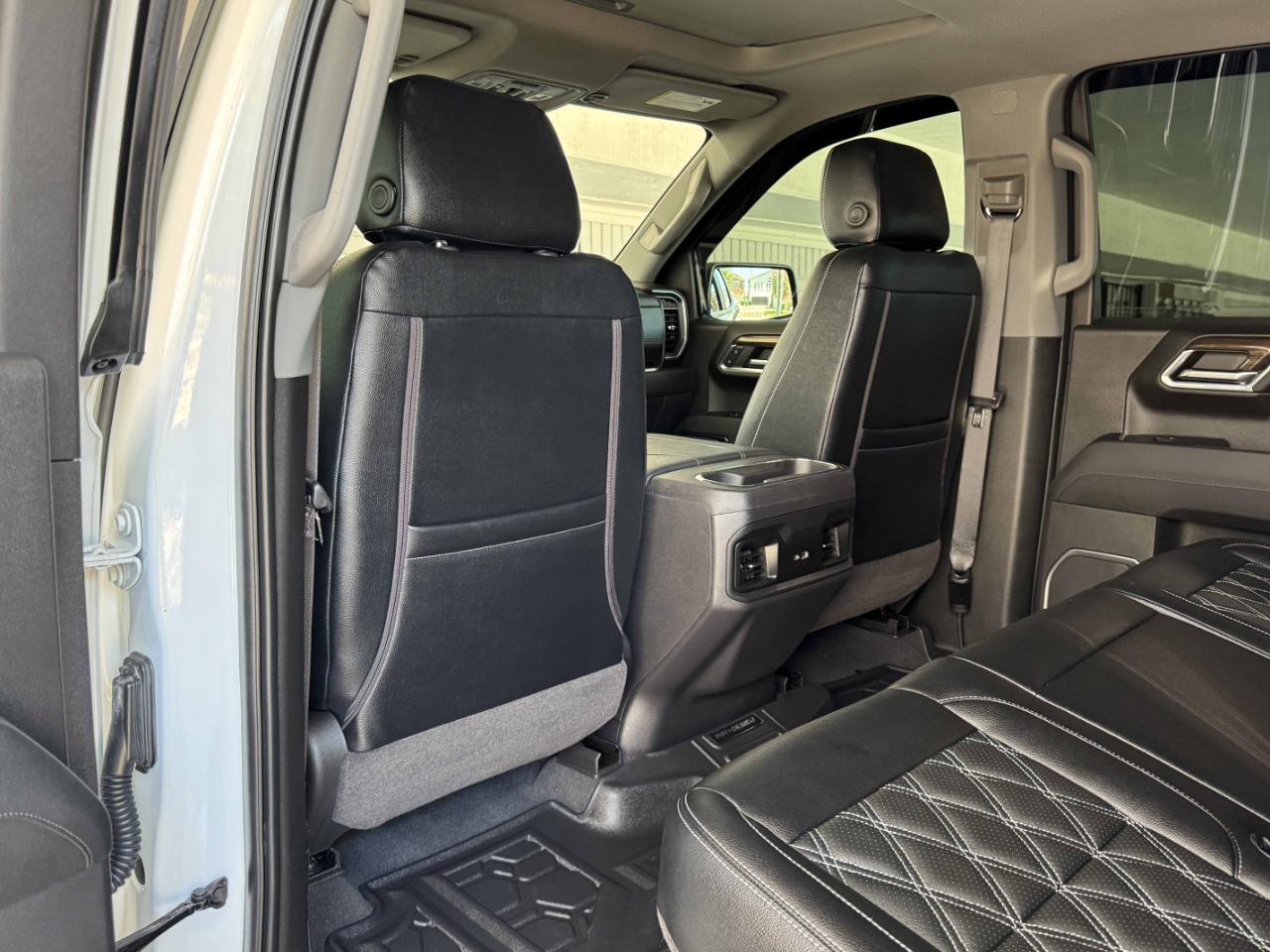Chevrolet Silverado 1500 RST Crew Cab 4WD 2023