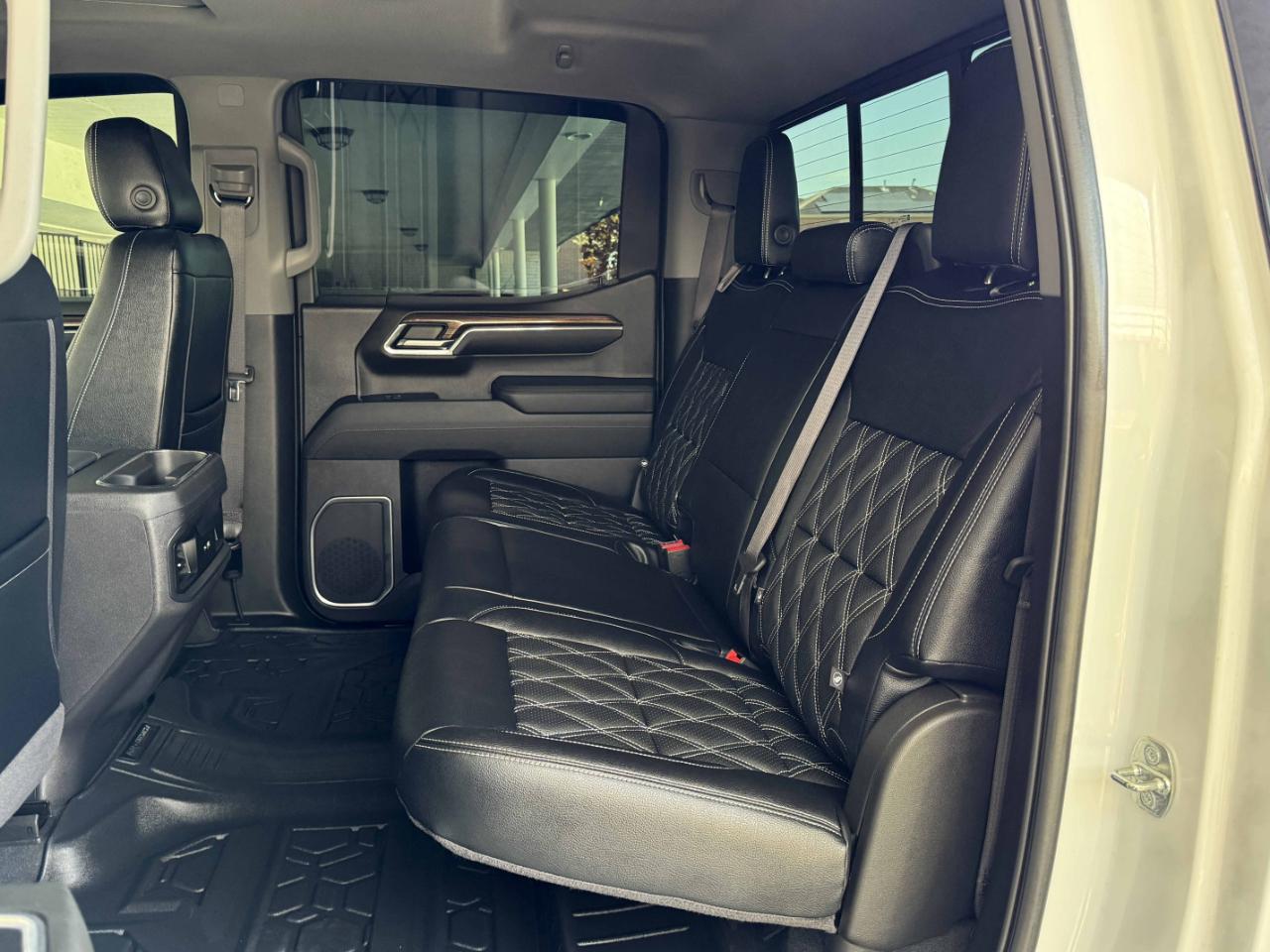 Chevrolet Silverado 1500 RST Crew Cab 4WD 2023
