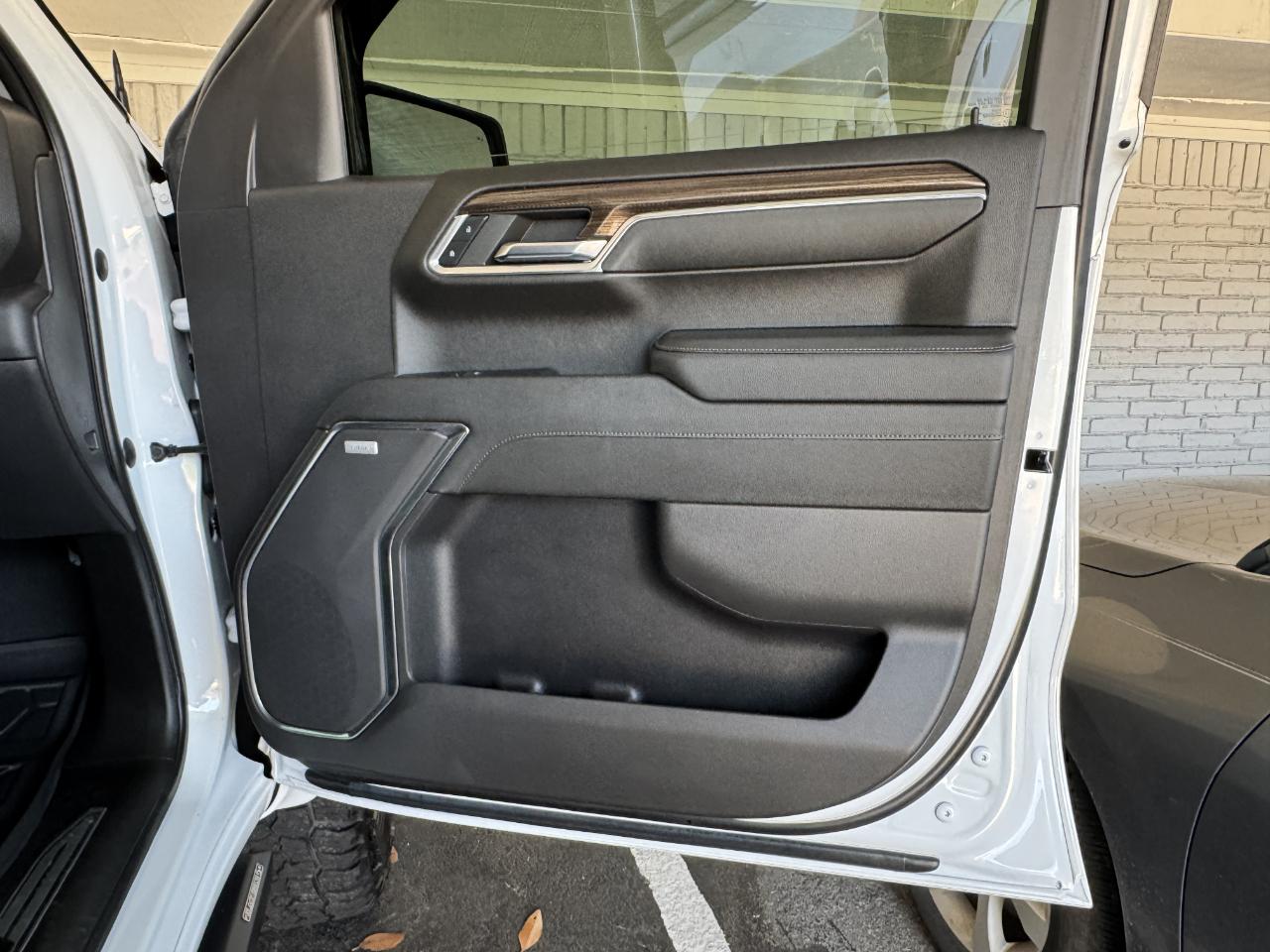 Chevrolet Silverado 1500 RST Crew Cab 4WD 2023