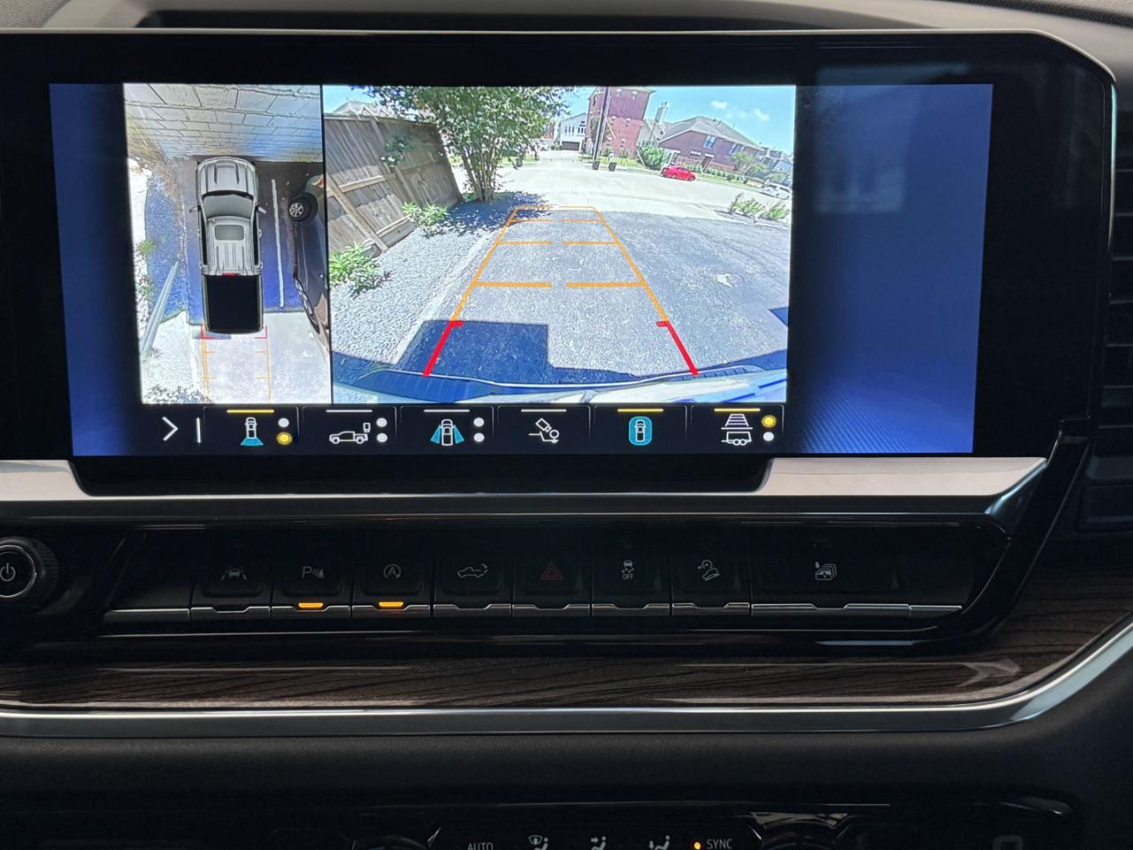 Chevrolet Silverado 1500 RST Crew Cab 4WD 2023