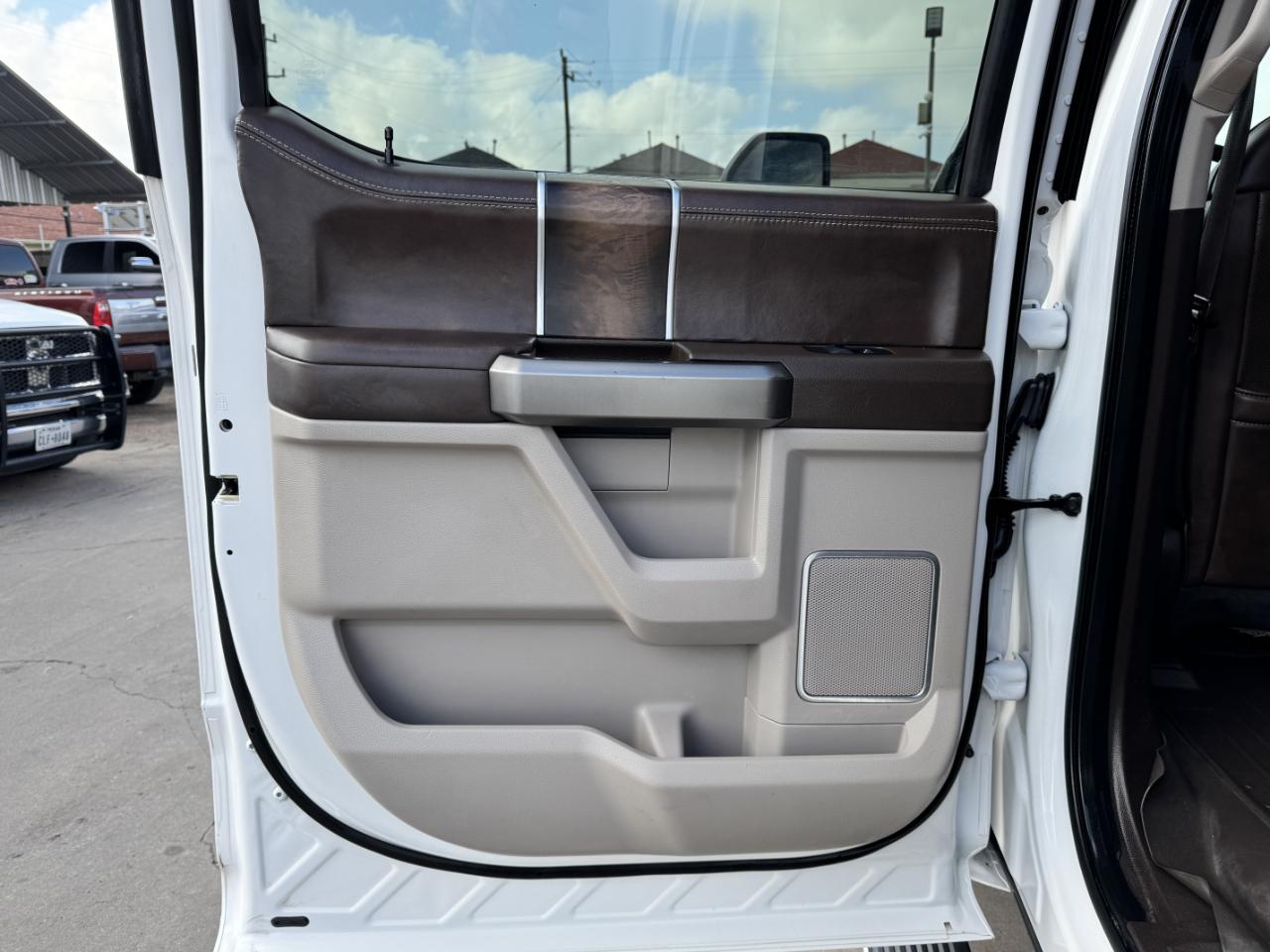 Ford Super Duty F-350 DRW  2019