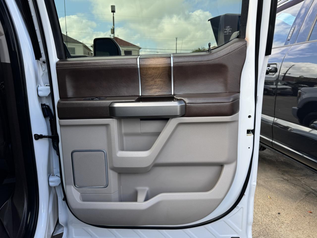 Ford Super Duty F-350 DRW  2019