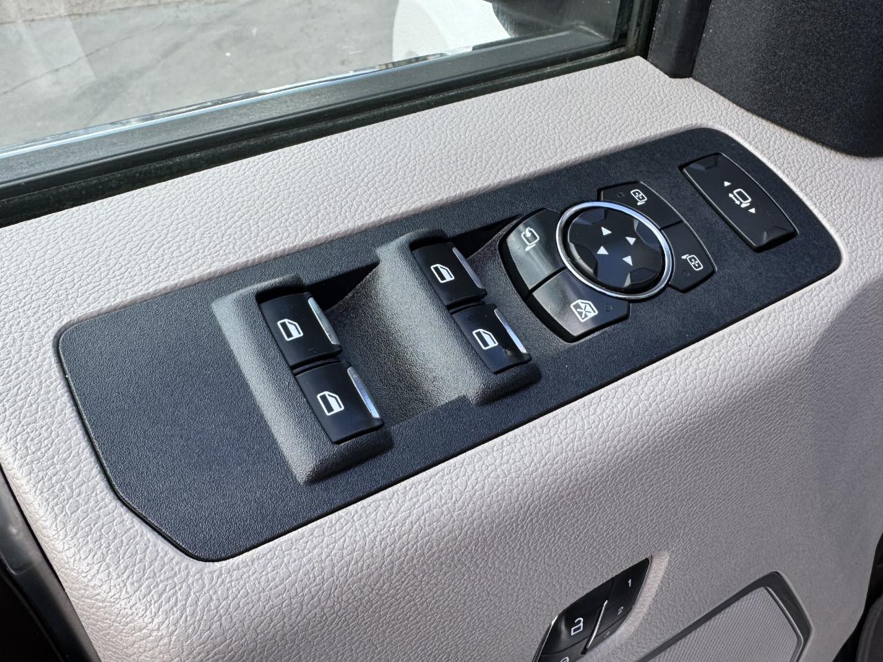 Ford Super Duty F-350 DRW  2019