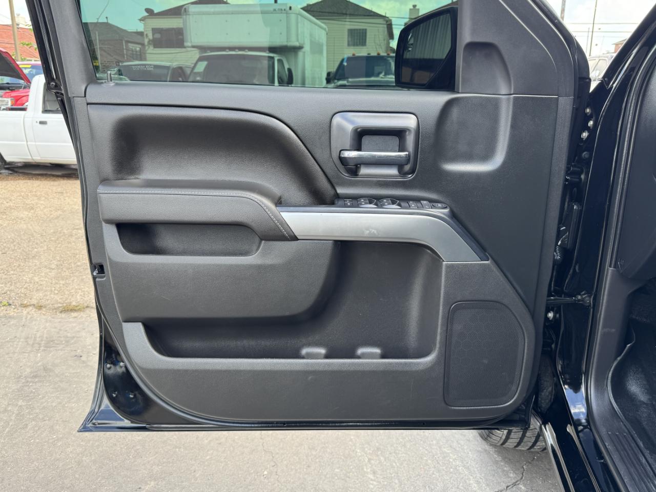 Chevrolet Silverado 1500 LT Crew Cab 2WD 2017