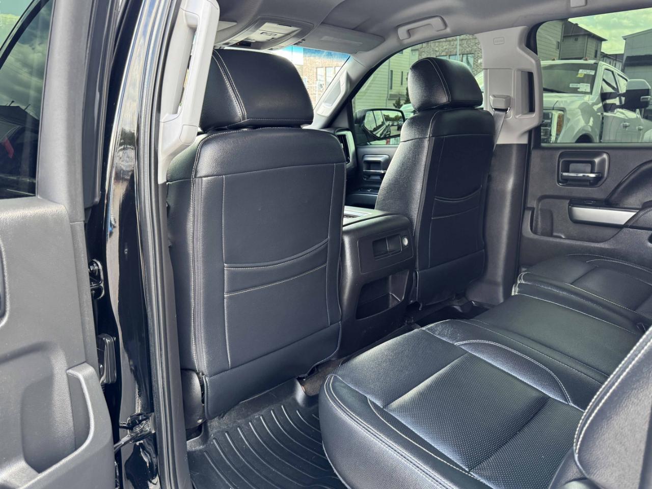 Chevrolet Silverado 1500 LT Crew Cab 2WD 2017