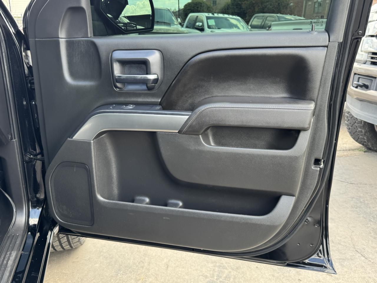 Chevrolet Silverado 1500 LT Crew Cab 2WD 2017