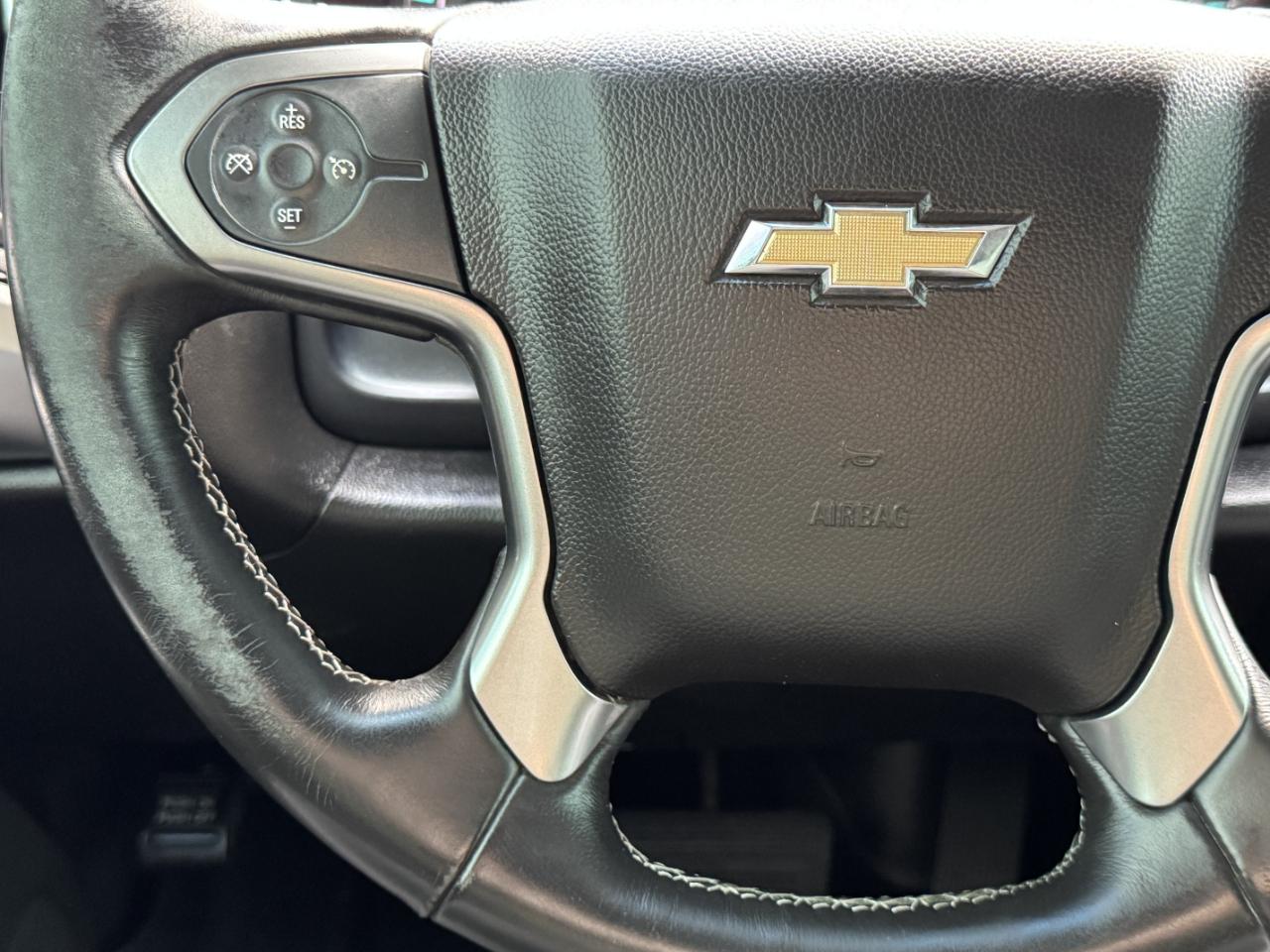 Chevrolet Silverado 1500 LT Crew Cab 2WD 2017