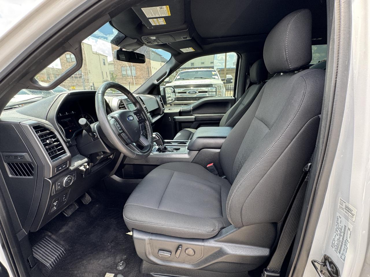 Ford F-150 XLT SuperCrew 4WD 2019