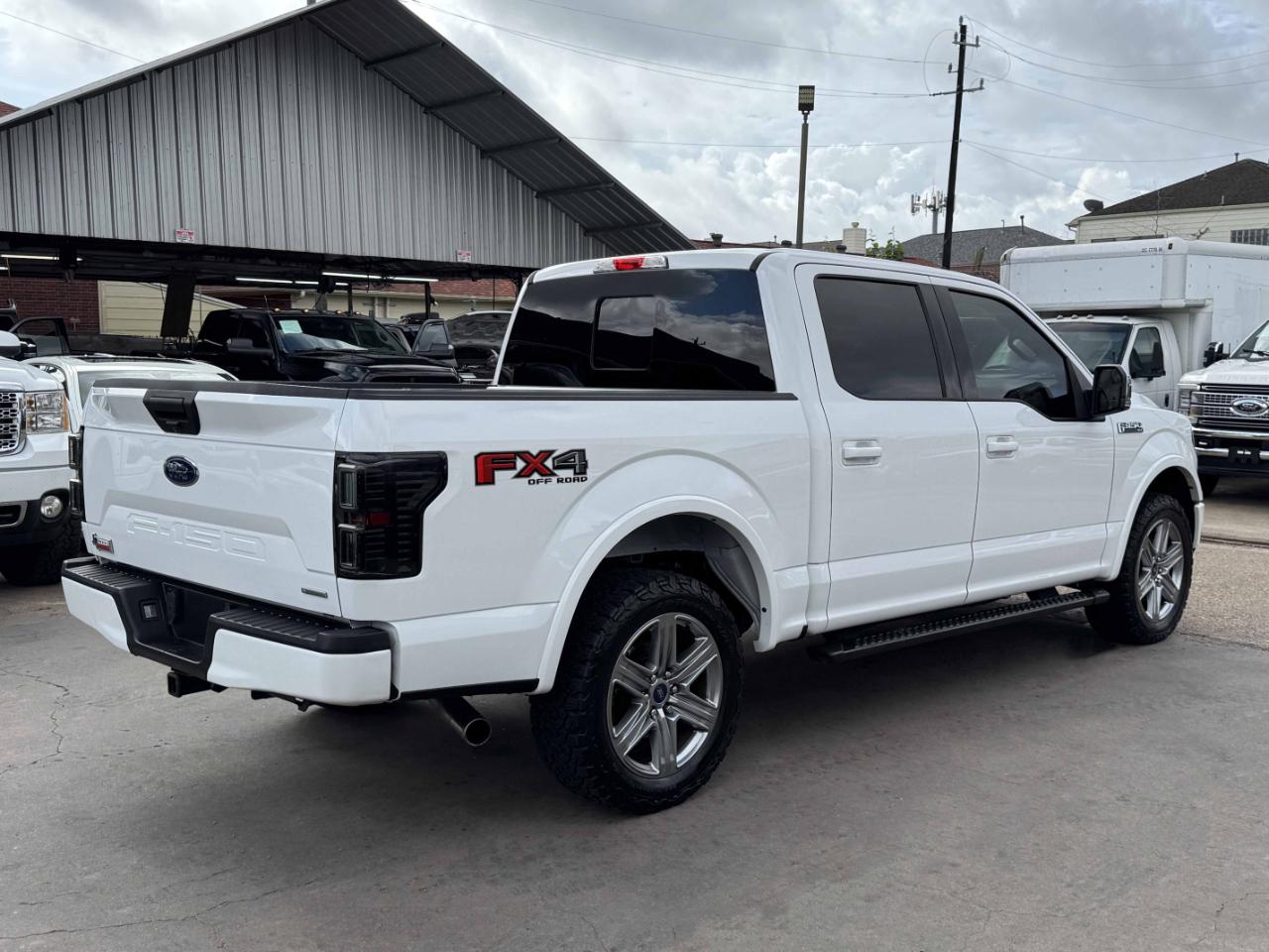 Ford F-150 XLT SuperCrew 4WD 2019