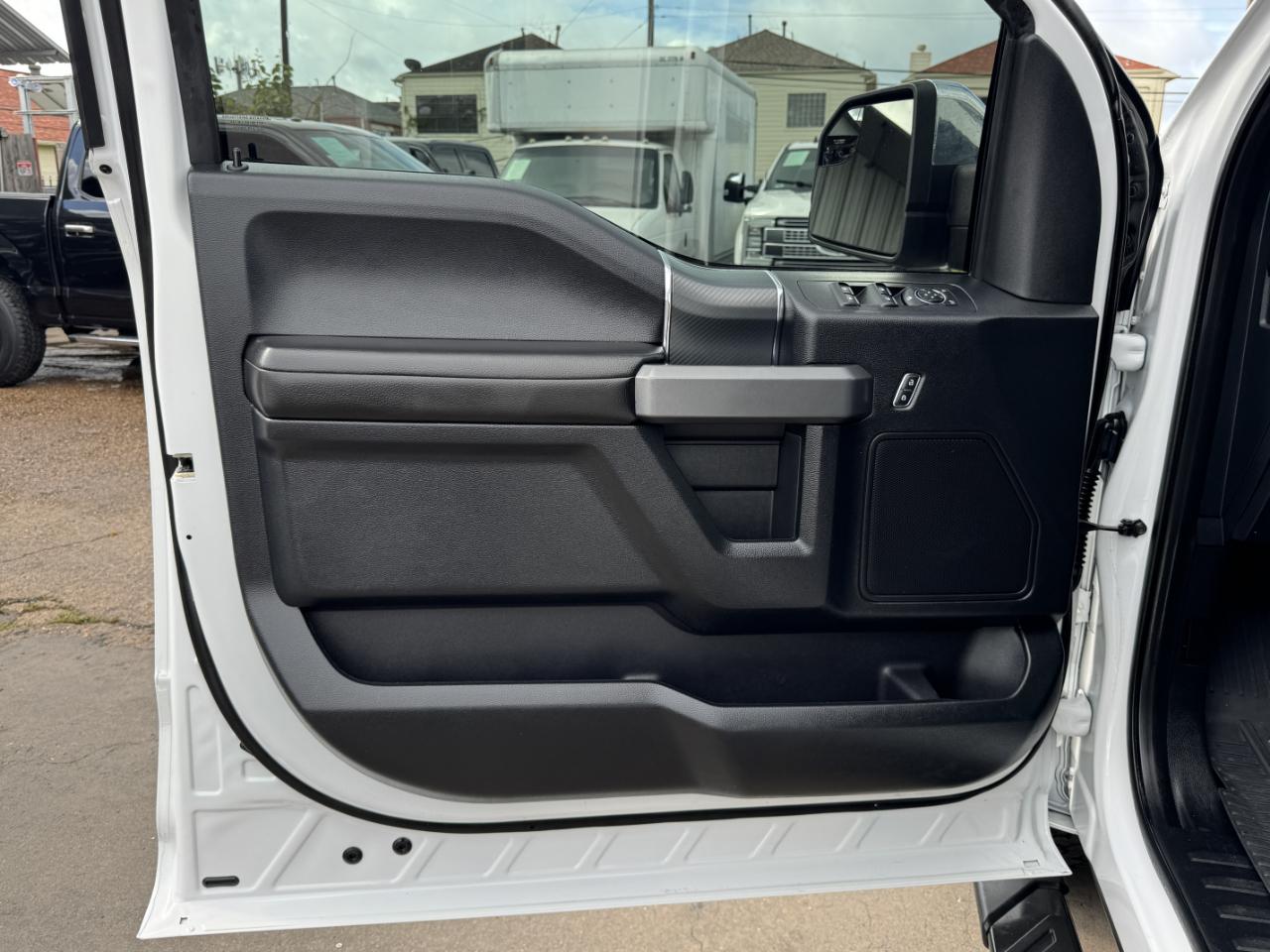 Ford F-150 XLT SuperCrew 4WD 2019