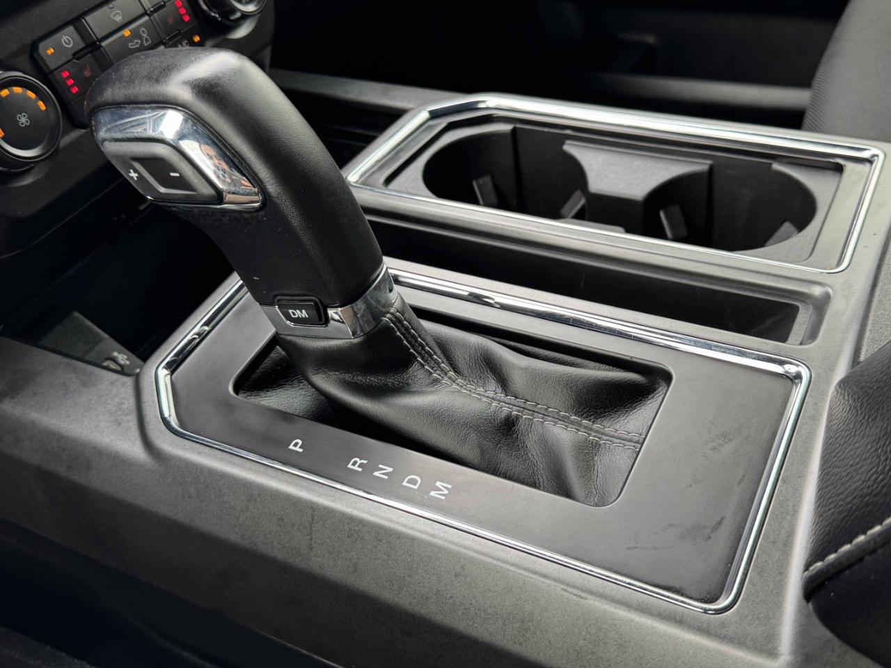 Ford F-150 XLT SuperCrew 4WD 2019