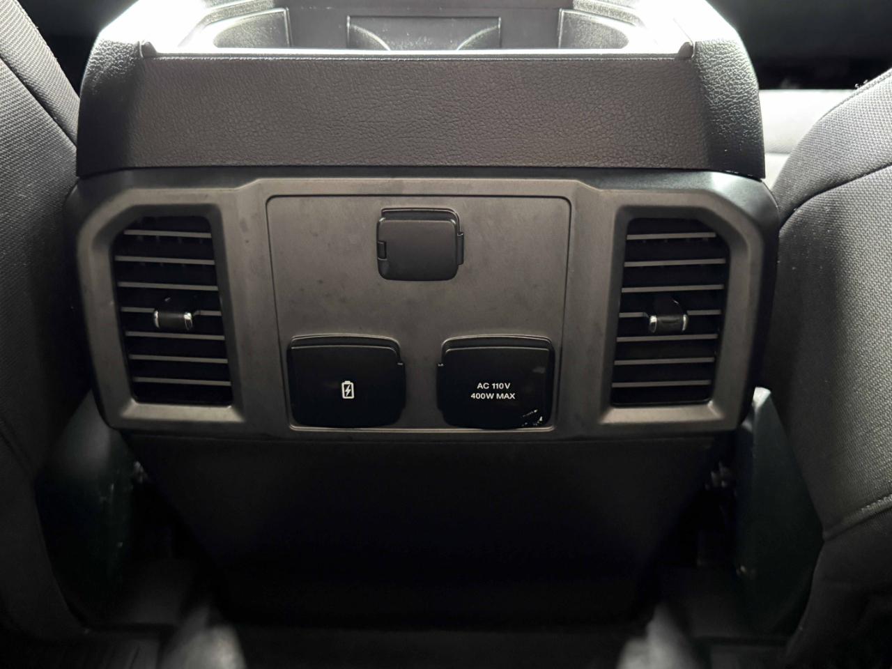 Ford F-150 XLT SuperCrew 4WD 2019