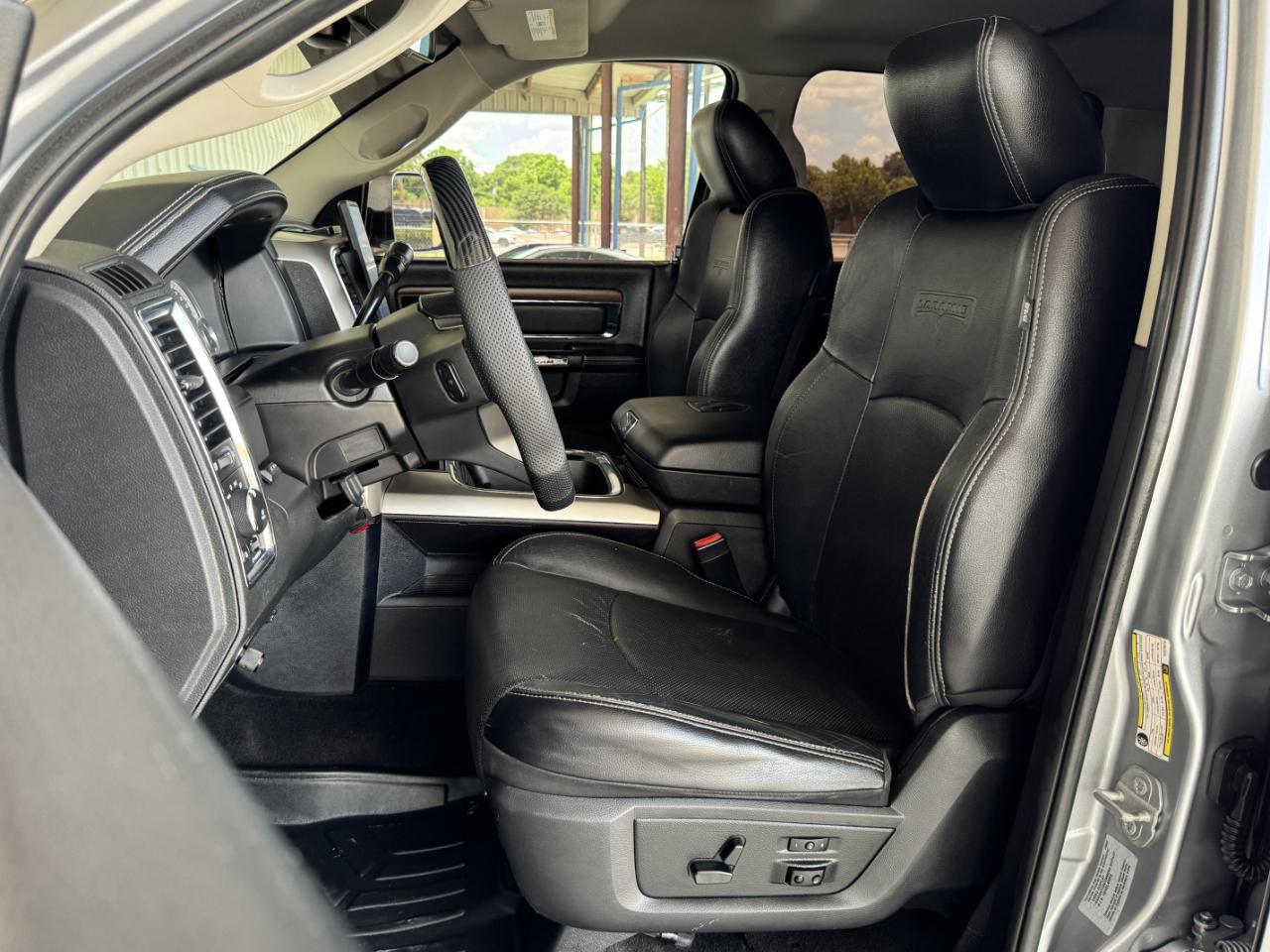 RAM 2500 Laramie Crew Cab 4WD 2017