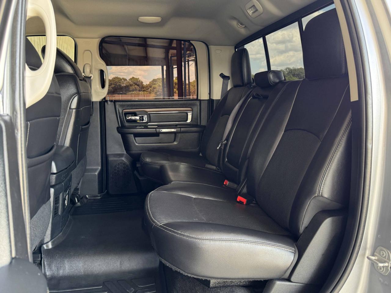 RAM 2500 Laramie Crew Cab 4WD 2017