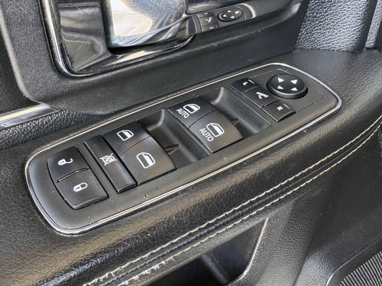 RAM 2500 Laramie Crew Cab 4WD 2017